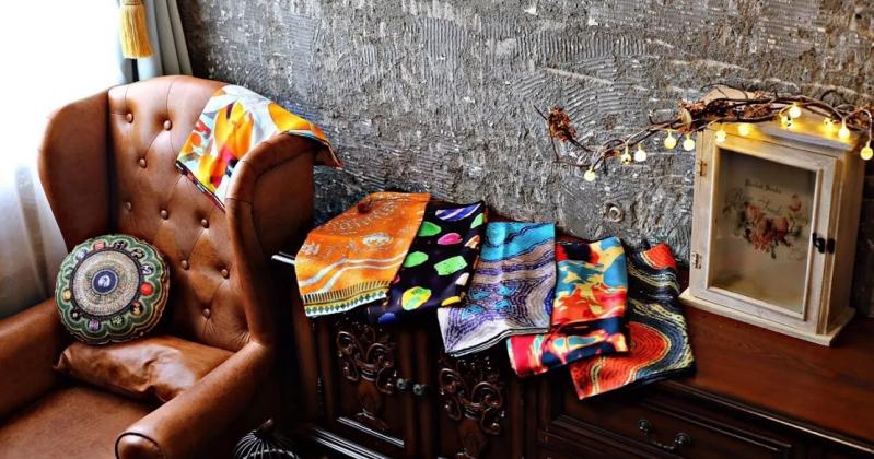 織品Scarf / Pocket square / textiles